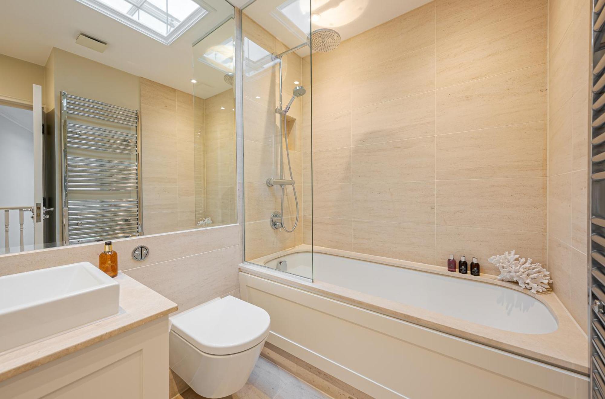 Modern 3 Bedroom Luxury House With Garage In Central London Londres Exterior foto